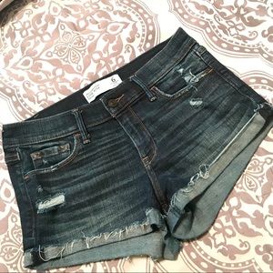 Low-Rise Abercrombie Shorts 💙